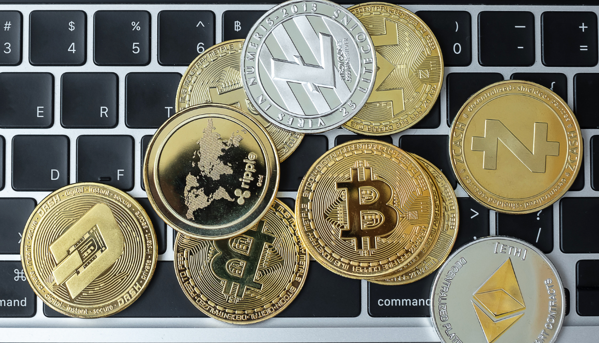 比特币跌至 16,000 美元，SOL、BNB、LTC 暴跌 6%